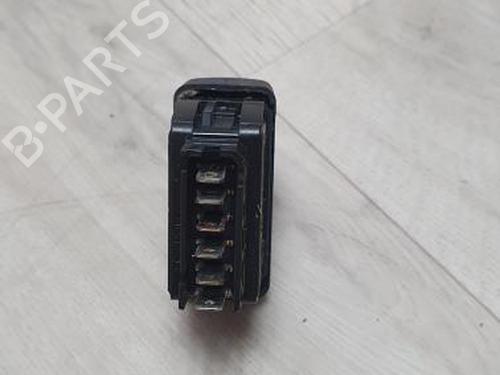 switch-renault-clio-ii-bb_-cb_-16-bcb0d-bb00-1998-1999-2000-2001-2002-2003-2004-2005-2006-2007-2008-2009-2010-2011-2012-2013-2014-2015-2016-12972263 main image