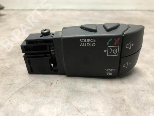 Mando RENAULT TWINGO II (CN0_) 1.5 dCi 75 (75 hp) 23100191