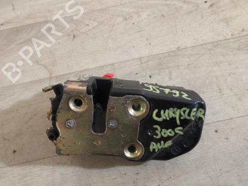 Used Front right lock CHRYSLER 300C (LX, LE) 3.0 CRD (218 hp) 13283827