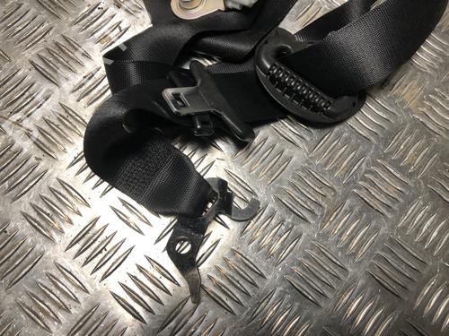 Front right seatbelt BMW 3 Touring (E91) 320 d | BP31186473I25