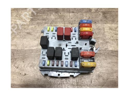 Fuse box ALFA ROMEO 159 (939_) 1.9 JTDM 8V (939AXE1B) | BP23871305E1