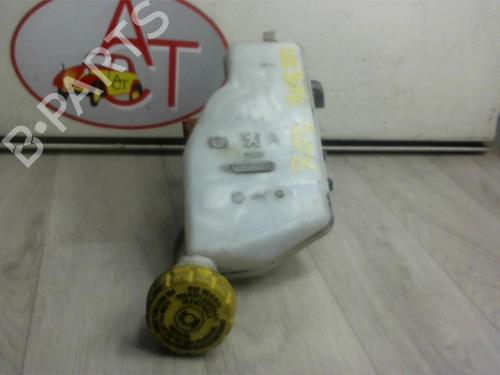 Brake master cylinder PEUGEOT 208 I (CA_, CC_) 1.6 HDi | BP22919453M77 