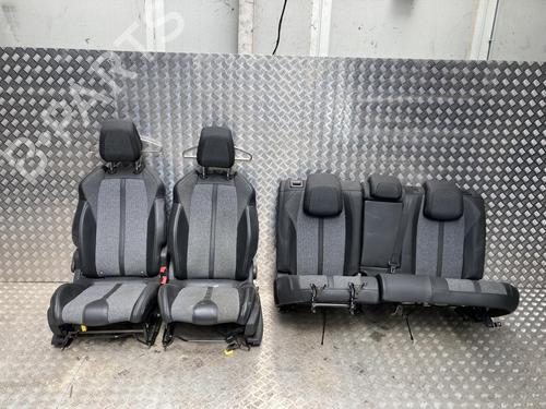 Conjunto de bancos Conjunto de bancos PEUGEOT 3008 II SUV (MC_, MR_, MJ_, M4_) 1.2 THP/ PureTech 130 (MRHNSM, MRHNSU, MRHNSJ, MRHNYW,... (131 hp) 36004394 36004394