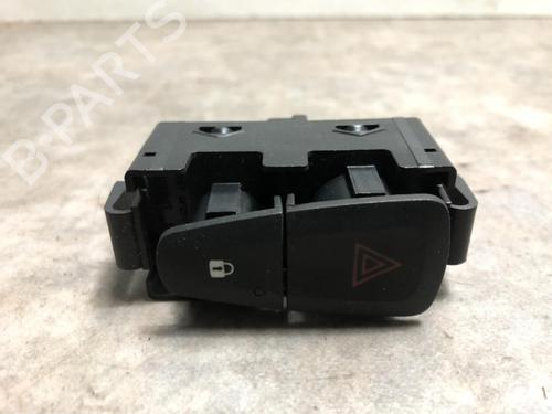 Used Warning switch DACIA SANDERO II 1.2 (75 hp) 20620915