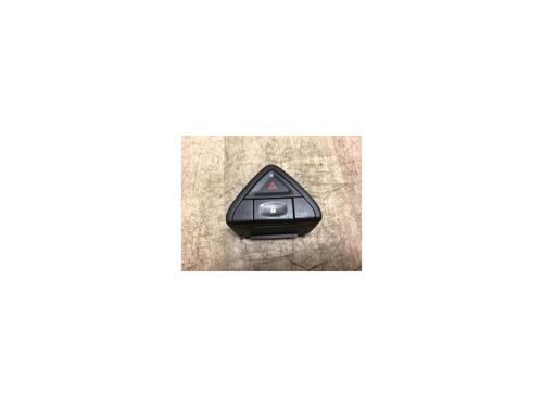 Used Warning switch RENAULT KOLEOS I (HY_) 2.0 dCi 4x4 (HY0K) (150 hp) 20624382