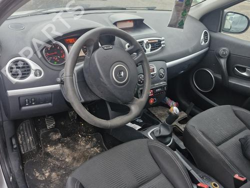 Right front fog light RENAULT CLIO III Grandtour (KR0/1_) 1.5 dCi (KR0F) | BP31199948C31 