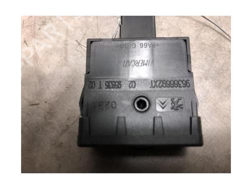 Switch PEUGEOT 5008 (0U_, 0E_) 1.6 HDi | BP20634872I30 