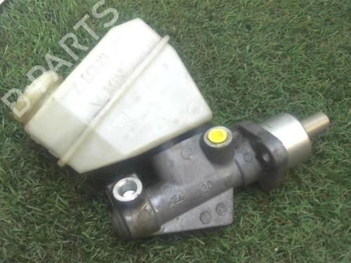 Hovedbremsesylinder RENAULT CLIO II (BB_, CB_) 1.5 dCi (B/CB08) (82 hp) 13037737