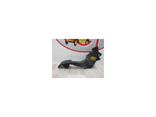 Used Pedal VW POLO V (6R1, 6C1) 1.4 TDI (90 hp) 13275324