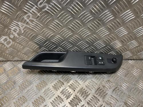 Used Left front window switch SUZUKI SWIFT IV (FZ, NZ) 1.3 DDiS (AZG413D, ZC02S, ZC92S) (75 hp) 31201527
