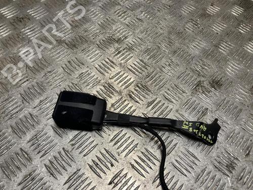 Engache cinturón Engache cinturón PEUGEOT 308 SW III (FC_, FJ_, FR_, F4_, FN_) BlueHDi 130 (FCYHZL, FCYHZT) (131 hp) 33677306 33677306