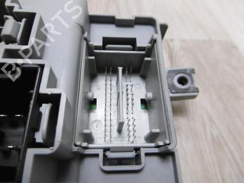 Fuse box FIAT GRANDE PUNTO (199_) 1.2 | BP28286577E1