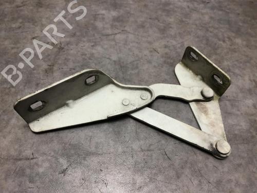 Used Hinge/Door check strap IVECO DAILY III Van 35 C 12 V, 35 S 12 V (AGKA43A2, AGKB43A2, AGKB46A2,... (116 hp) 23128386