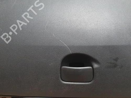 Used Glove box RENAULT CLIO III (BR0/1, CR0/1) 1.5 dCi (BR17, CR17) (86 hp) 13226644