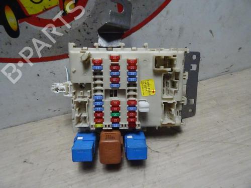 Used Fuse box NISSAN ALMERA TINO (V10) 2.2 dCi (112 hp) 29009061
