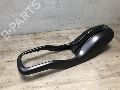 Middenconsole CITROËN C3 AIRCROSS II (2R_, 2C_) 1.2 PureTech 110 (2RHNZB, 2RHNZW, 2RHNPX, 2RHNPJ) (110 hp) 31204149