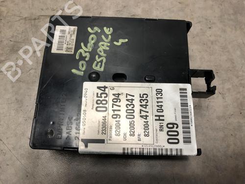 Fuse box RENAULT ESPACE IV (JK0/1_) 1.9 dCi (JK0U, JK0G) | BP21055882E1