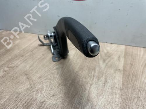 håndbremse RENAULT CAPTUR I (J5_, H5_) 1.5 dCi 90 (J5N4, J5M5, J5MW, J5M6, J5AL, J5AJ) (90 hp) 13221953