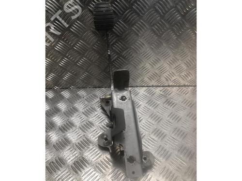 Clutch pedal RENAULT CAPTUR I (J5_, H5_) 1.5 dCi 90 (J5N4, J5M5, J5MW, J5M6, J5AL, J5AJ) | BP26326955I13
