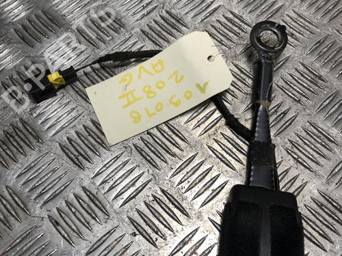 Gurtschloss für PEUGEOT 208 II (UB_, UP_, UW_, UJ_) 1.5 BlueHDI 100 (102 hp) 31203222