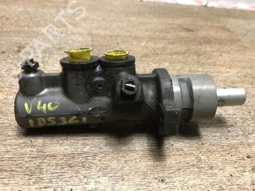 Used Brake master cylinder VOLVO V40 Estate (645) 1.9 DI (115 hp) 20619628