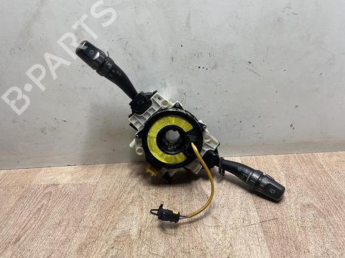 Used Steering column stalk HYUNDAI TRAJET (FO) 2.0 CRDi (113 hp) 31197019