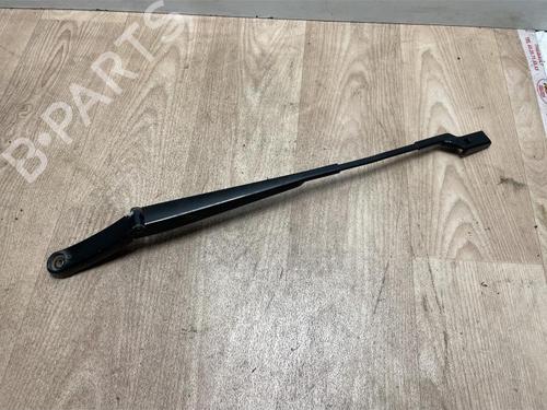 Used Front windshield wiper arm VW TIGUAN (5N_) 1.4 TSI (150 hp) 13279536