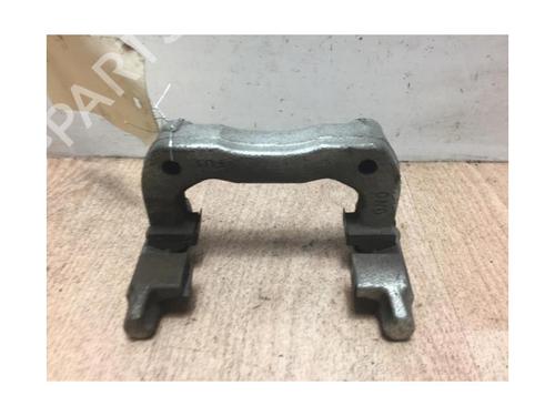 Support PEUGEOT 208 I (CA_, CC_) 1.6 VTi | BP13264909C155