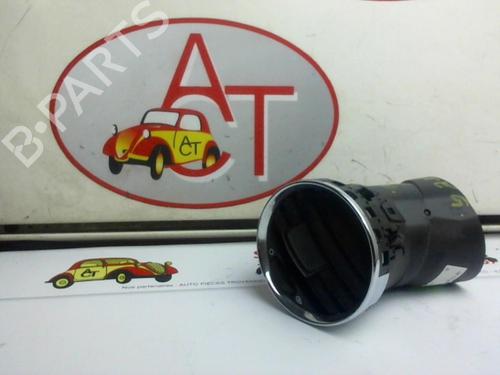 Used Air vent PEUGEOT 3008 I MPV (0U_) 1.6 HDi (112 hp) 13133064