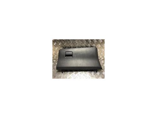 Used Glove box TOYOTA YARIS (_P9_) 1.4 D-4D (NLP90_, NLP90R) (90 hp) 23036807
