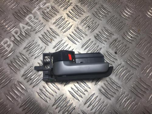 Venstre fortil invendig håndtag NISSAN PIXO (UA0) 1.0 (68 hp) 31243974