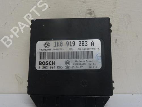 Used Electronic module VW GOLF PLUS V (5M1, 521) 1.9 TDI (105 hp) 29613599