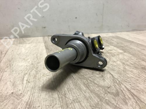 Used Brake master cylinder VW PASSAT B7 Variant (365) 2.0 TDI 4motion (140 hp) 23035958