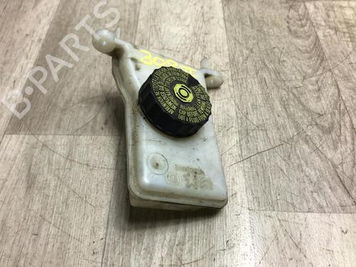 Used Brake master cylinder Brake master cylinder PEUGEOT 308 II (LB_, LP_, LW_, LH_, L3_) 1.6 BlueHDi 120 (120 hp) 20616510 20616510
