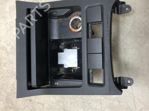 Used Ashtray VW GOLF VI (5K1) 1.4 TSI (122 hp) 30785618