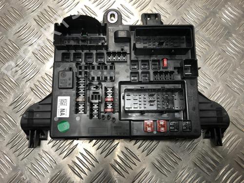Caja reles / fusibles OPEL INSIGNIA A (G09) 2.0 CDTI (68) (160 hp) 31198334