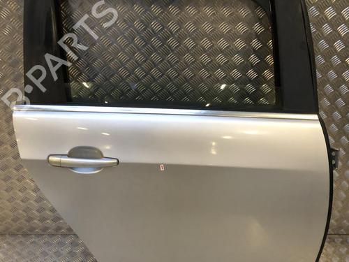 Dør højre bagtil PEUGEOT 5008 (0U_, 0E_) 1.6 HDi (110 hp) 31872771