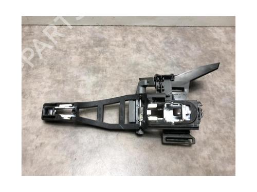Rear left exterior door handle FORD KUGA I 2.0 TDCi 4x4 | BP20617086C130