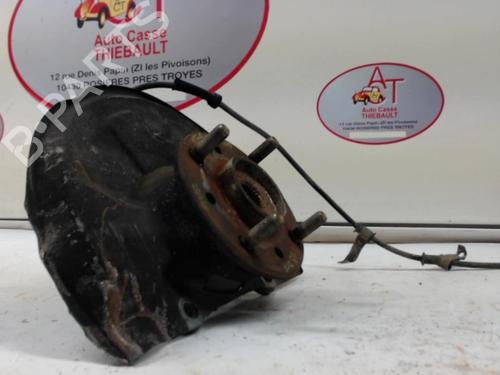 Used Left front steering knuckle VOLVO S40 I (644) 1.9 DI (115 hp) 12964654