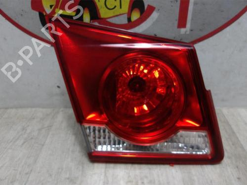 Used Left tailgate light CHEVROLET CRUZE Hatchback (J305) 1.7 D (131 hp) 20612393