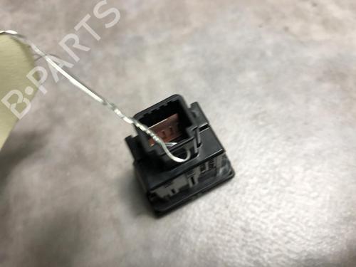 Switch TOYOTA URBAN CRUISER (_P1_) 1.4 D-4D 4WD (NLP115_, NLP115R) | BP20616214I30