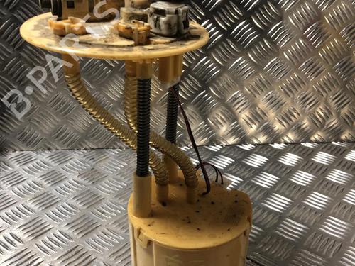 Used Fuel pump TOYOTA YARIS (_P9_) 1.4 D-4D (NLP90_, NLP90R) (90 hp) 31312125