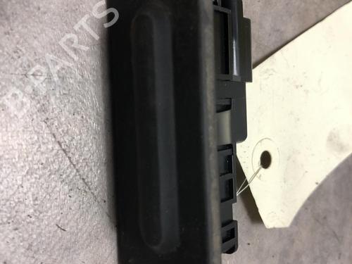 Used Tailgate handle PEUGEOT 308 II (LB_, LP_, LW_, LH_, L3_) 1.5 BlueHDI 100 (102 hp) 30785718