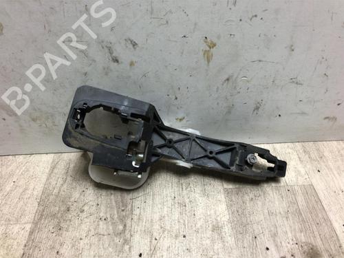 Used Front left exterior door handle KIA CEE'D SW (ED) 1.6 CRDi 90 (90 hp) 23870956