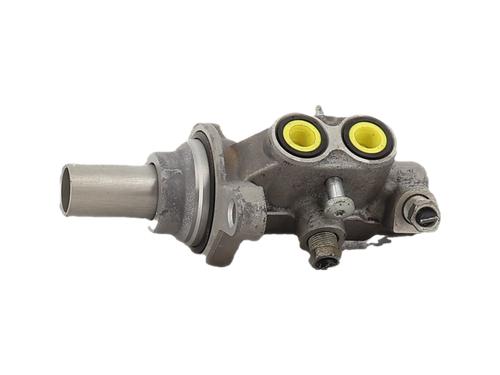 Used Brake master cylinder Brake master cylinder 39622121 39622121