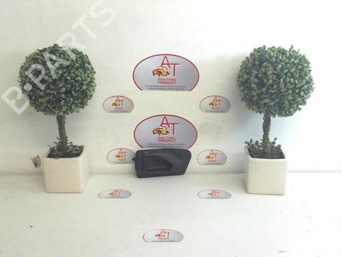 Used Front right interior door handle PEUGEOT 306 Hatchback (7A, 7C, N3, N5) 1.9 D (68 hp) 13264469
