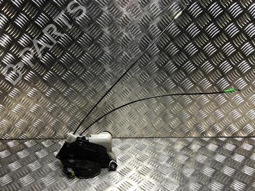 Used Front left lock TOYOTA YARIS (_P9_) 1.4 D-4D (NLP90_, NLP90R) (90 hp) 23036825