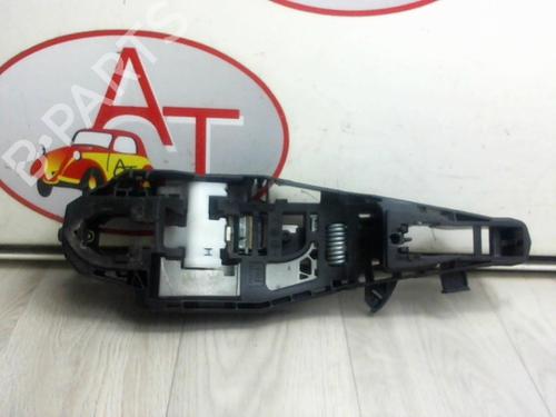 front-right-exterior-door-handle-citroen-spacetourer-bus-v_-20-bluehdi-150-00009109f5-2016-12973190 main image
