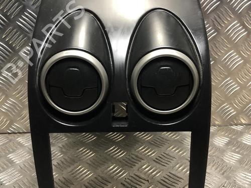Used Air vent Air vent 23950957 23950957