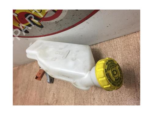 Brake master cylinder PEUGEOT 208 I (CA_, CC_) 1.2 VTI 82 | BP13277268M77 